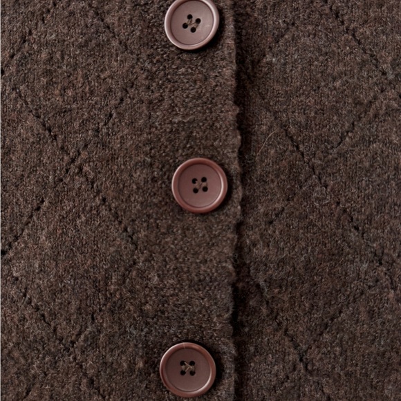 ASTR the Label - Picture 4 of 7